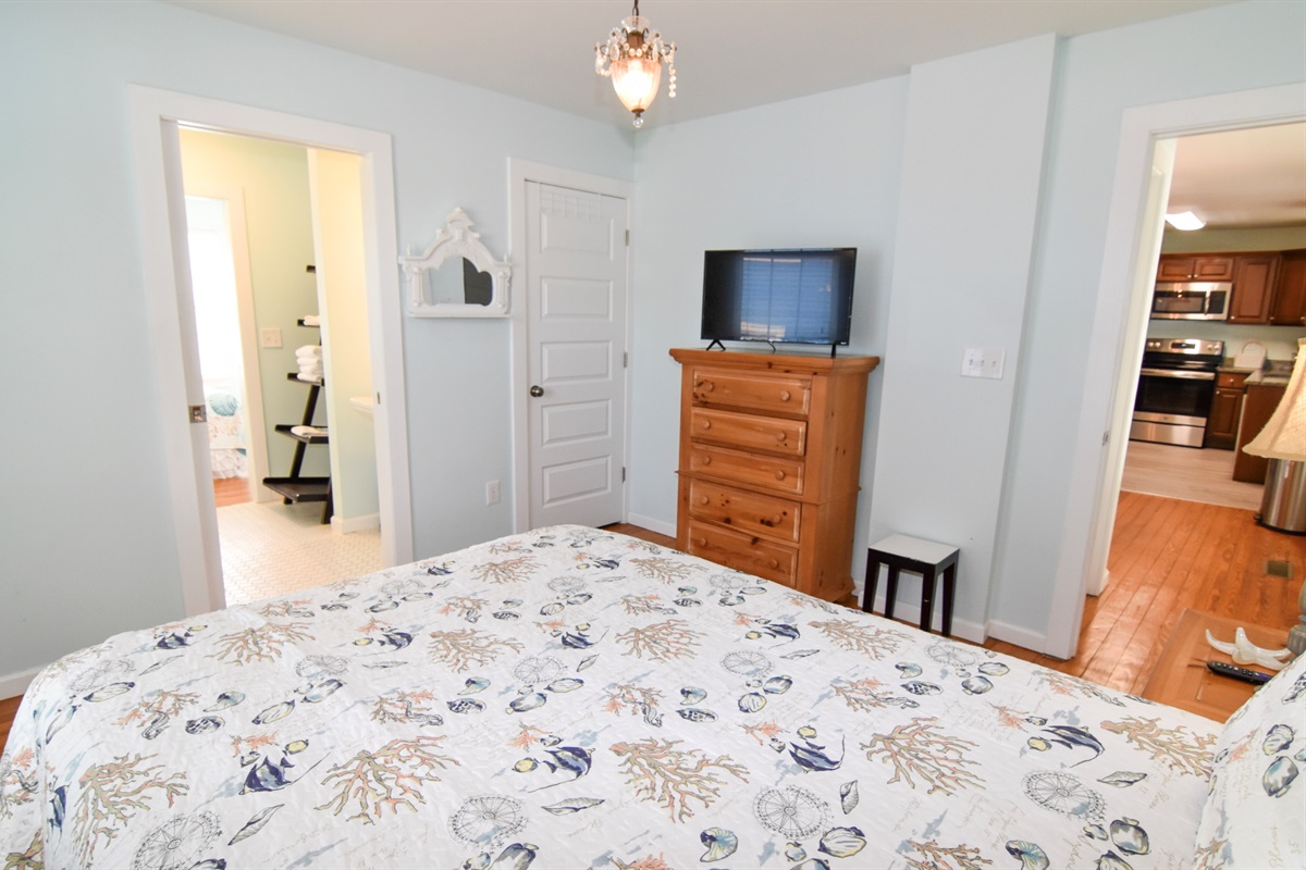 Queen in 3rd Bedroom