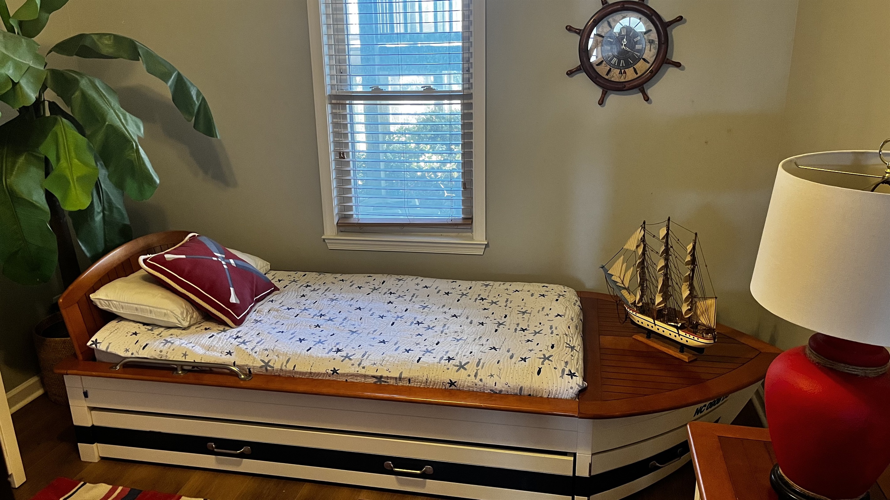 First floor bedroom, single bed