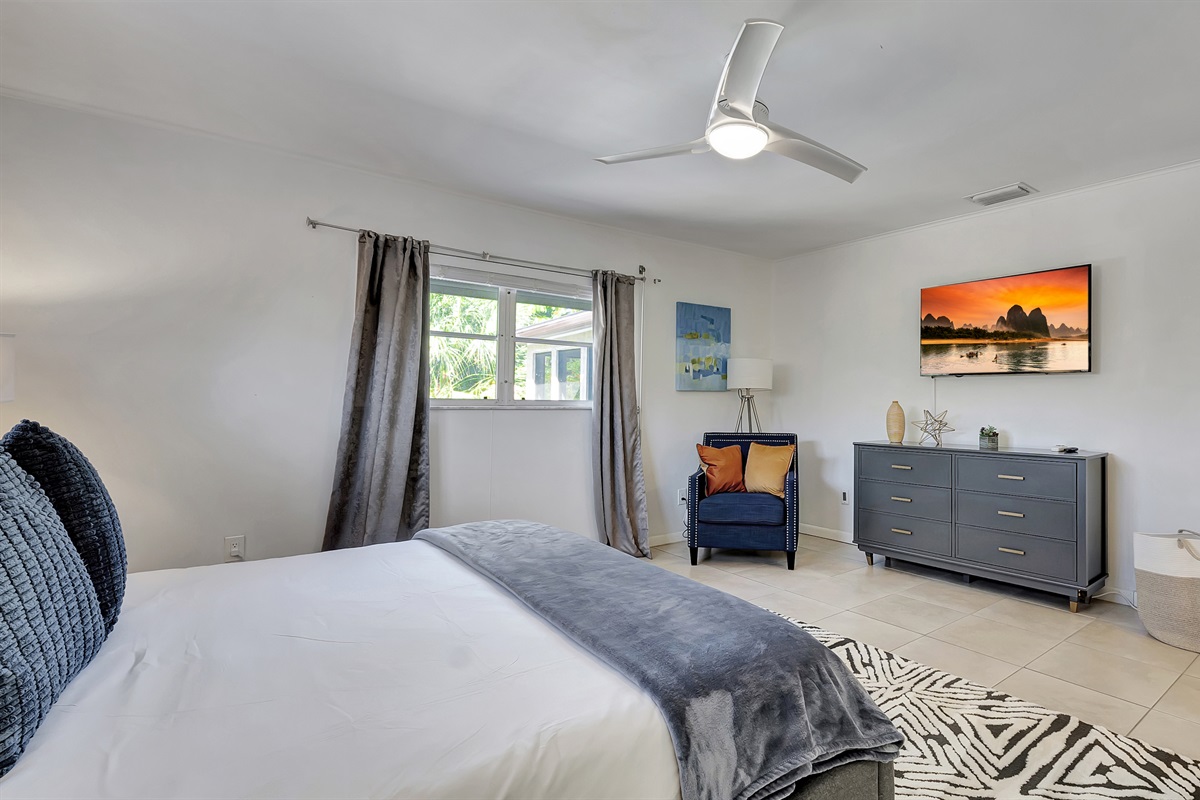 Stunning primary bedroom