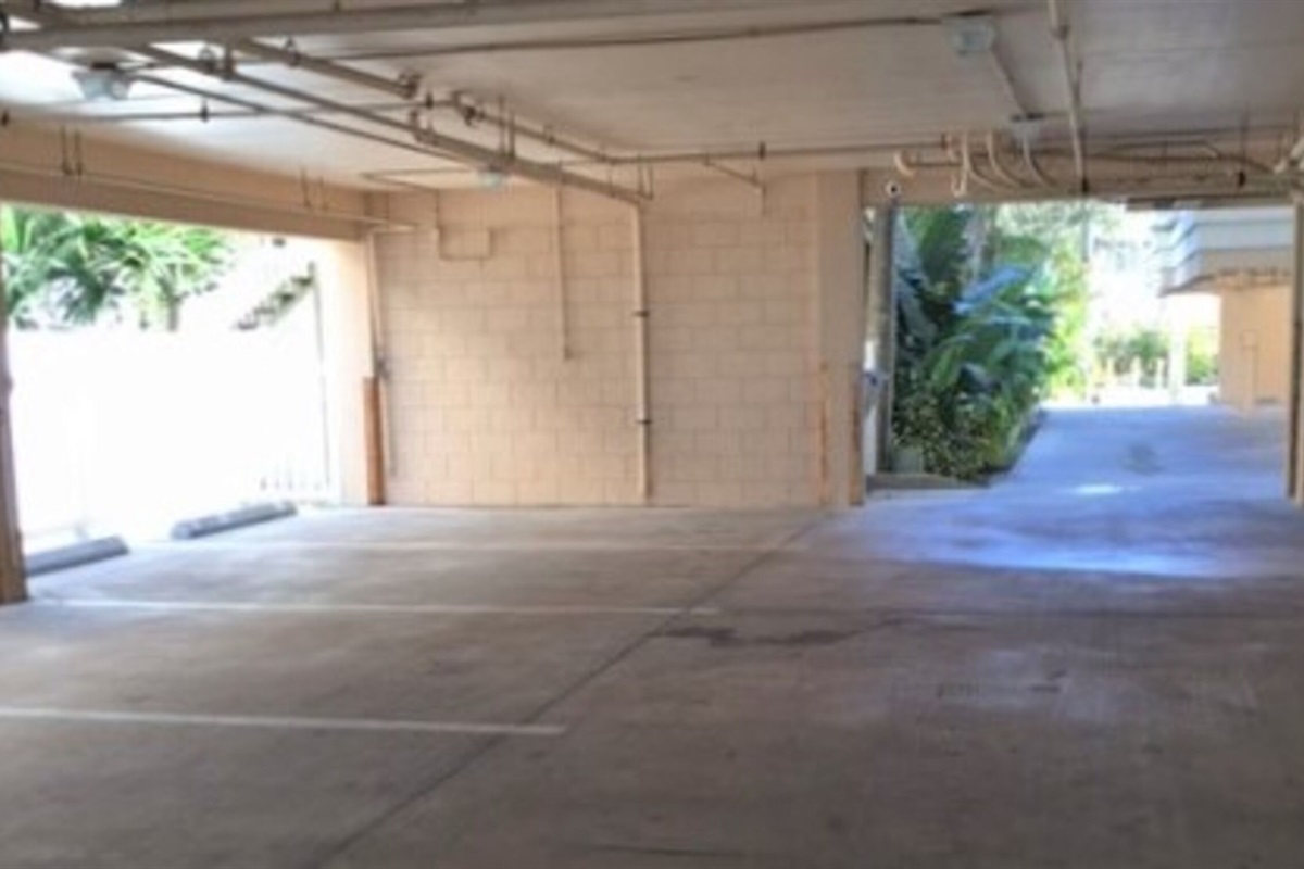 Under building parking 2 spots