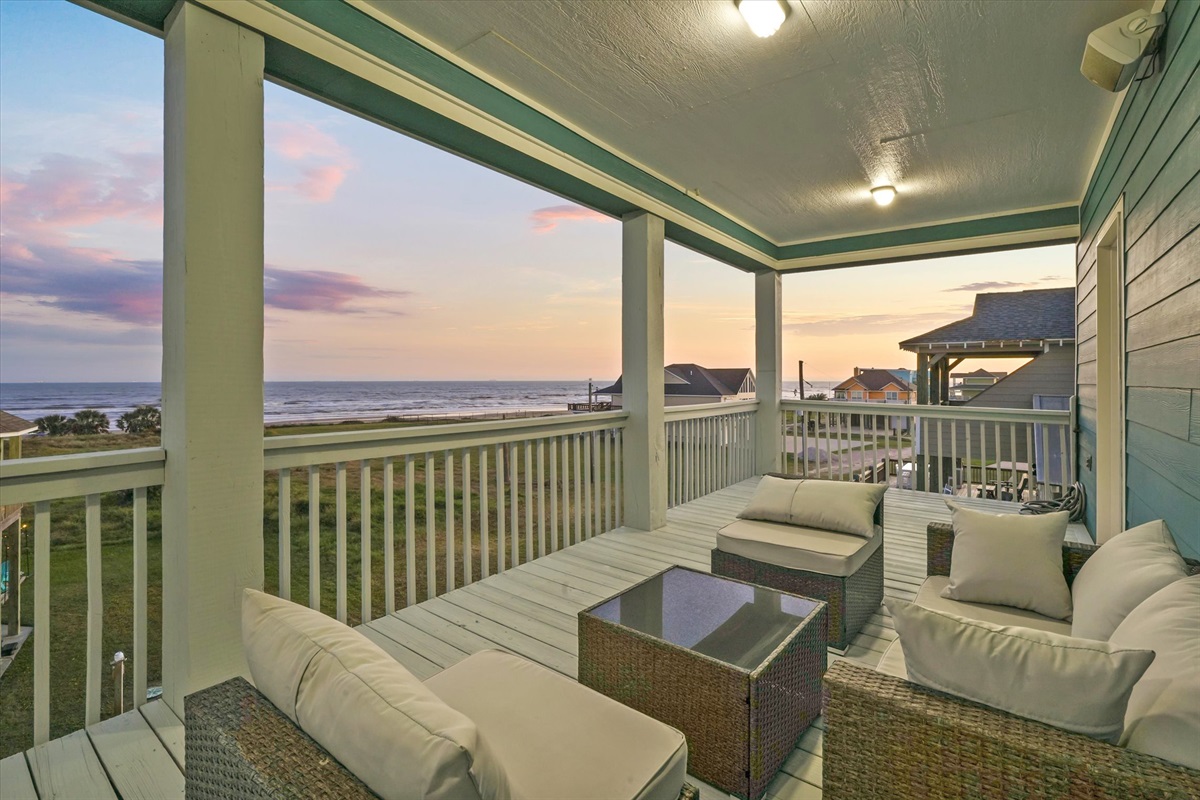 071ed400e08148d99caf7fc2d45f2465 Large | Beachhouse | Texas | TX | Vacation Homes | Galveston | Crystal Beach | Kokomo | Breezy Days | Beachfront Elegance | Sunrise Serenity | Southern Sands Property Management, LLC