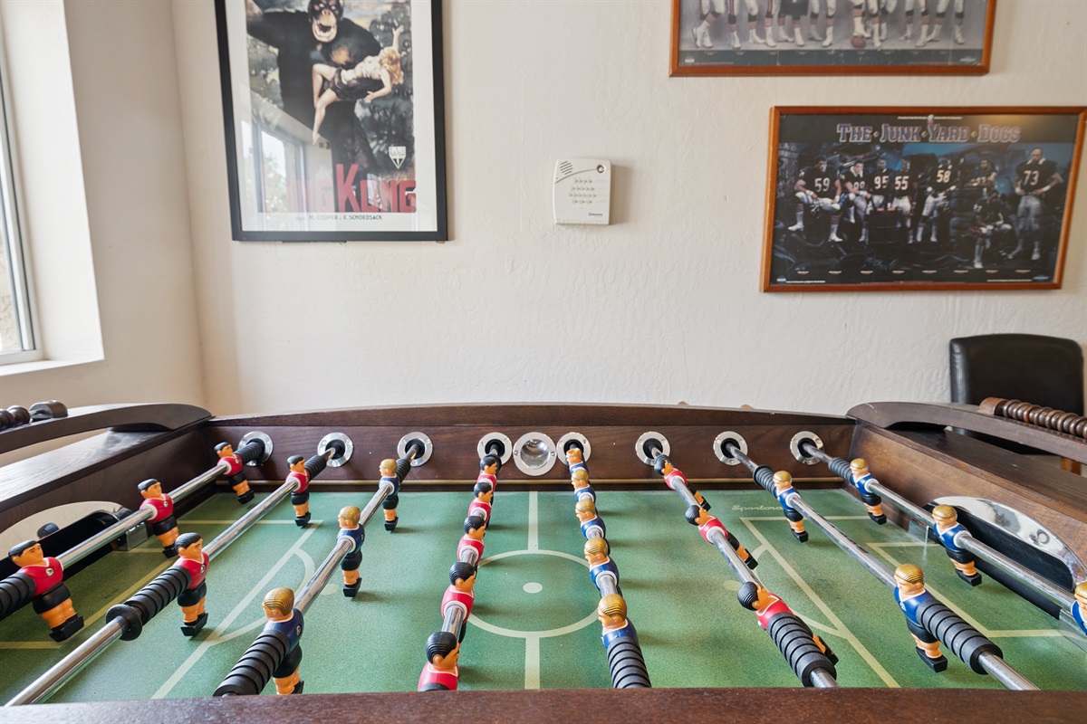 Foos Ball
