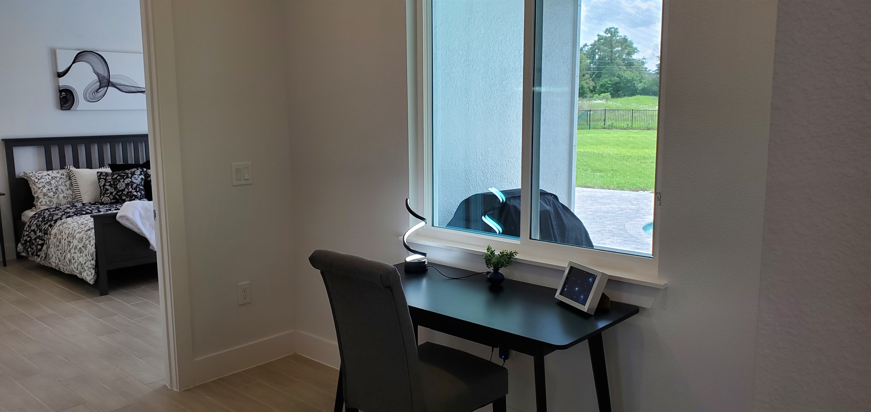 Office desk and chair
