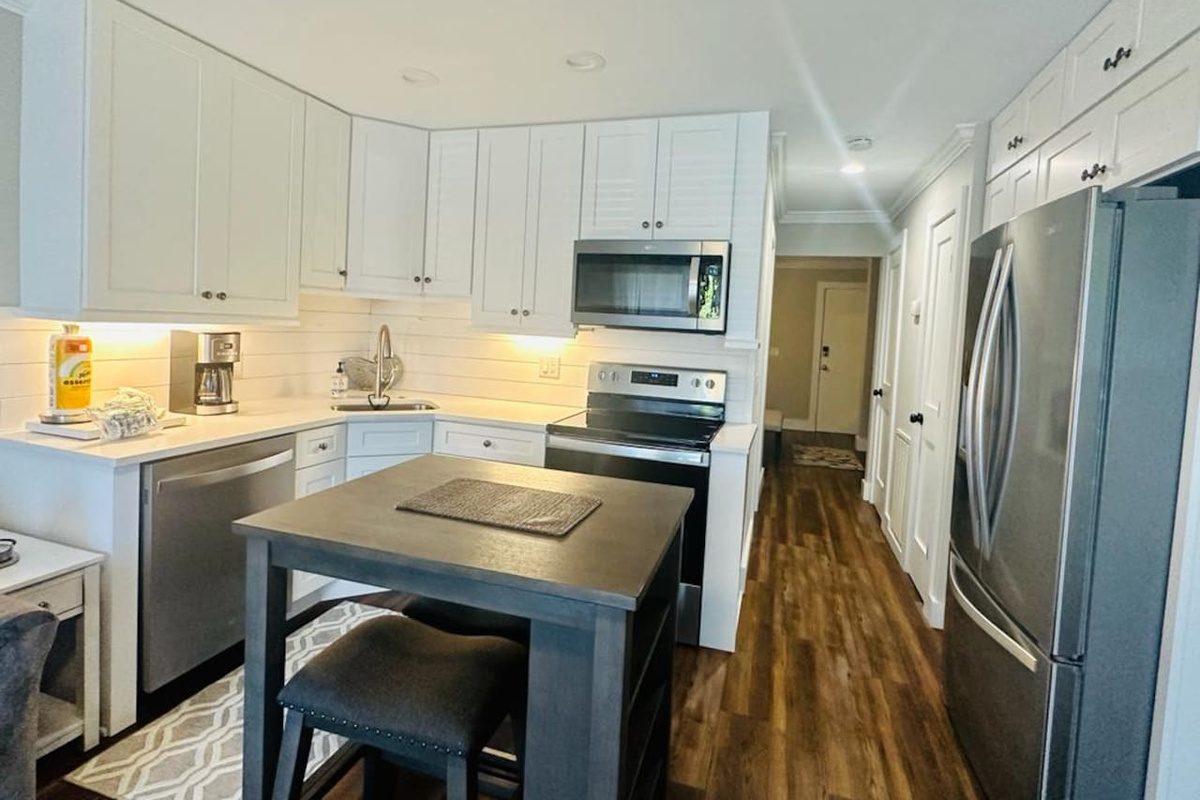 Kitchen with island seating