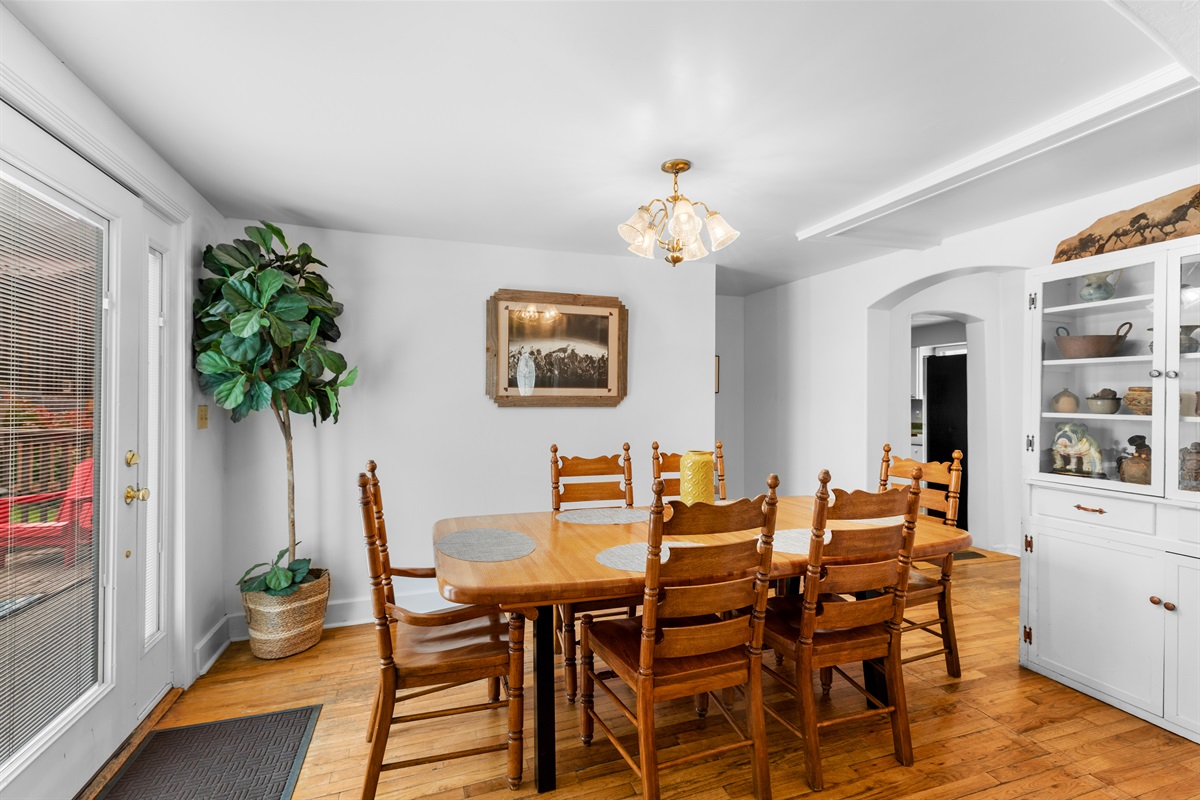 Living and dining room