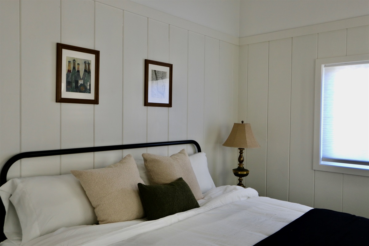 Bedroom 2 - King Bed