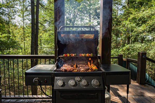 Decked out for a perfect BBQ night! Cheers to great food and even better company.