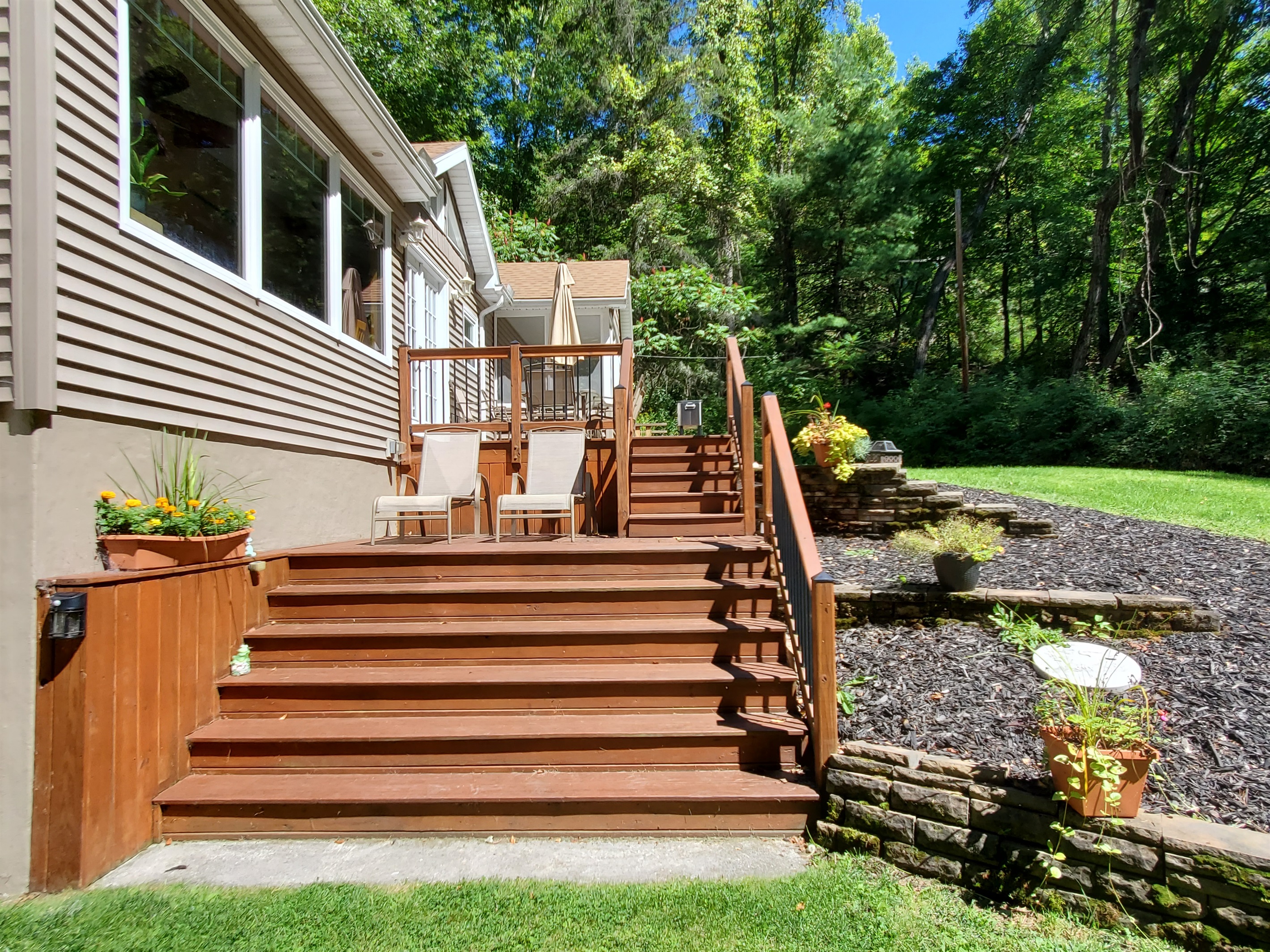 Steps coming up from lawn