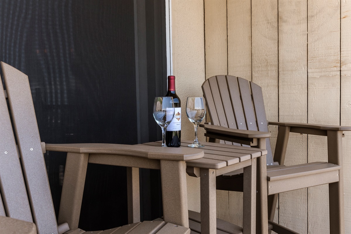 Outdoor Seating with Views of the Ocean!