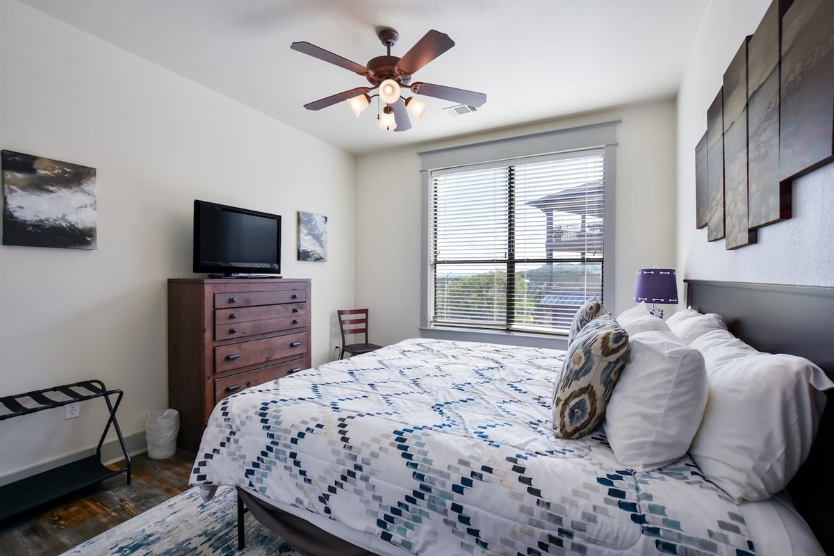 Additional Guest Bedroom with Queen Bed & HDTV
