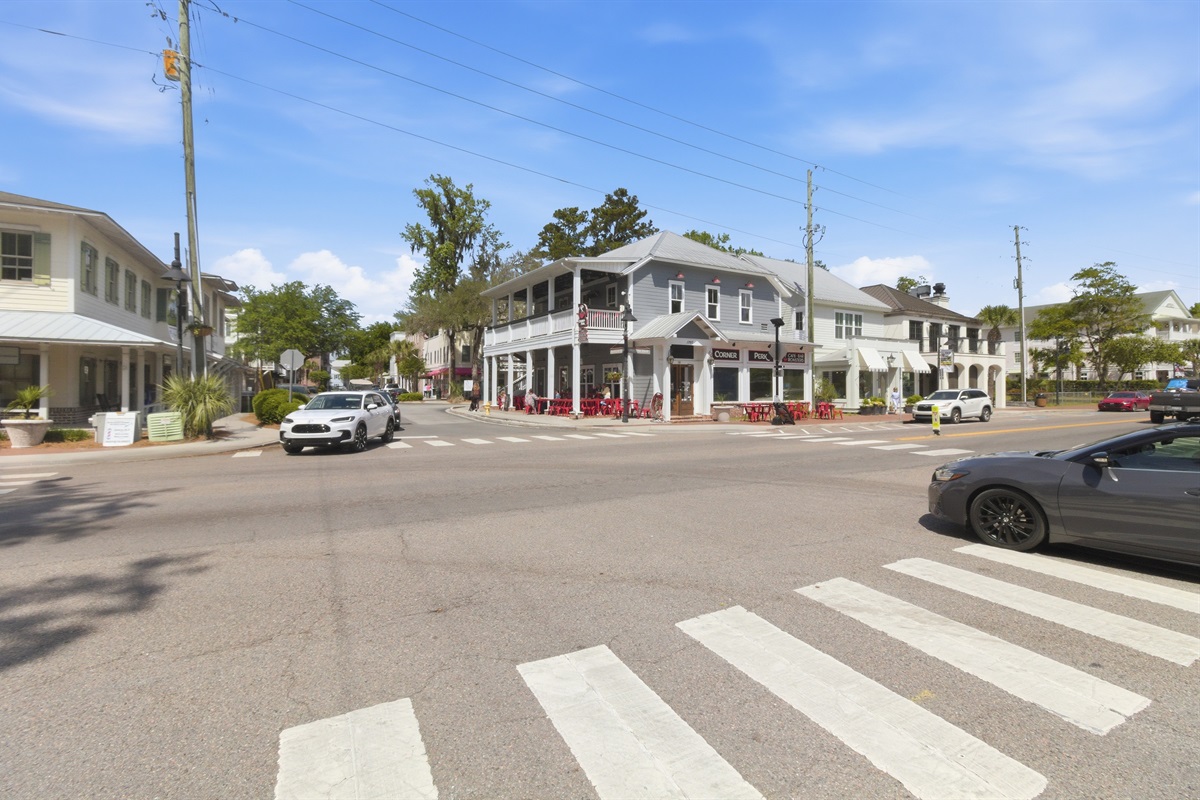 Hair Salon, Mexican, BBQ, Pizza, and many more restaurants