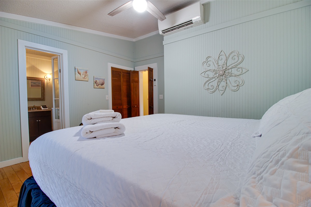 Bedroom 1: Master with Ensuite Bathroom