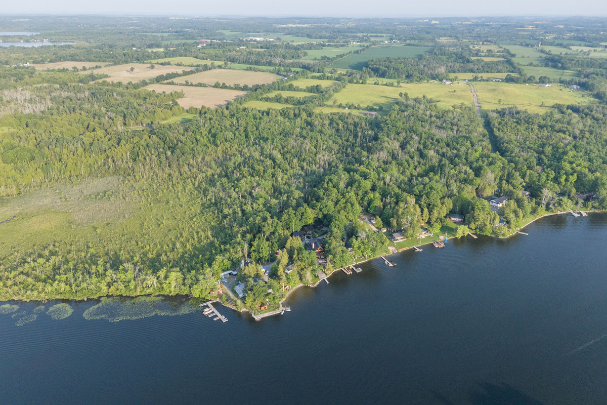 Aerial view of the Paradise Escape waterfront setting