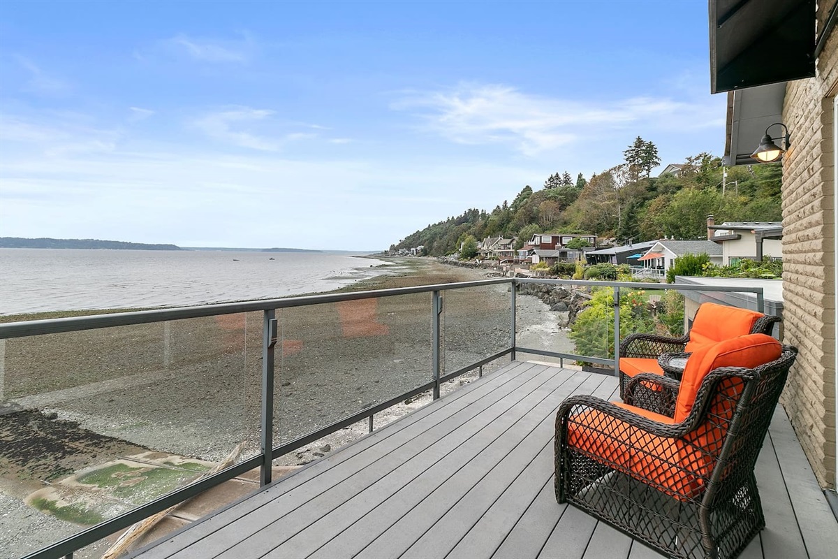 If you are an early bird no better spot to enjoy your morning coffee or watch the sunset.  Private balcony off main bedroom