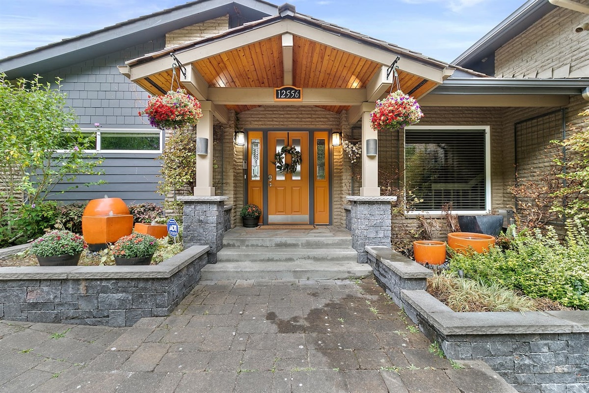 Once you walk through the front door the view is guaranteed to take your breath away.