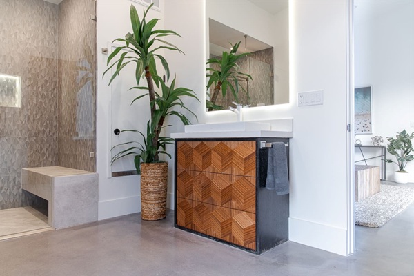 Guest House Bathroom #1