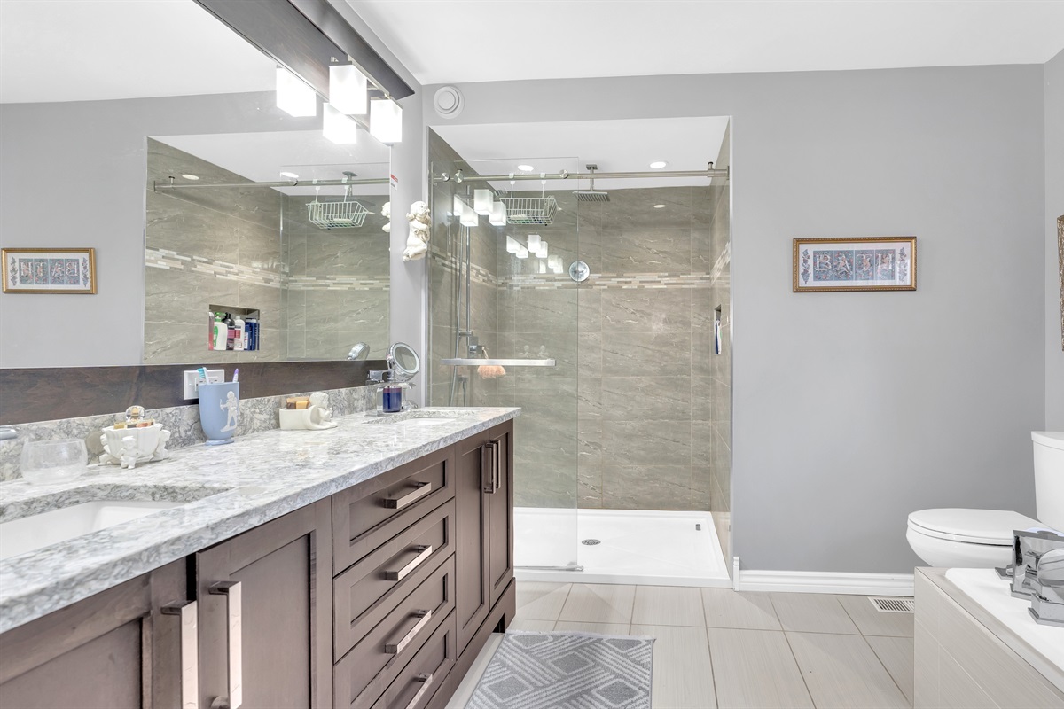     &ldquo;Four bathrooms for convenience and privacy&rdquo;