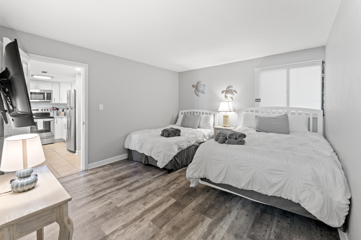 2nd Bedroom with a queen and double bed