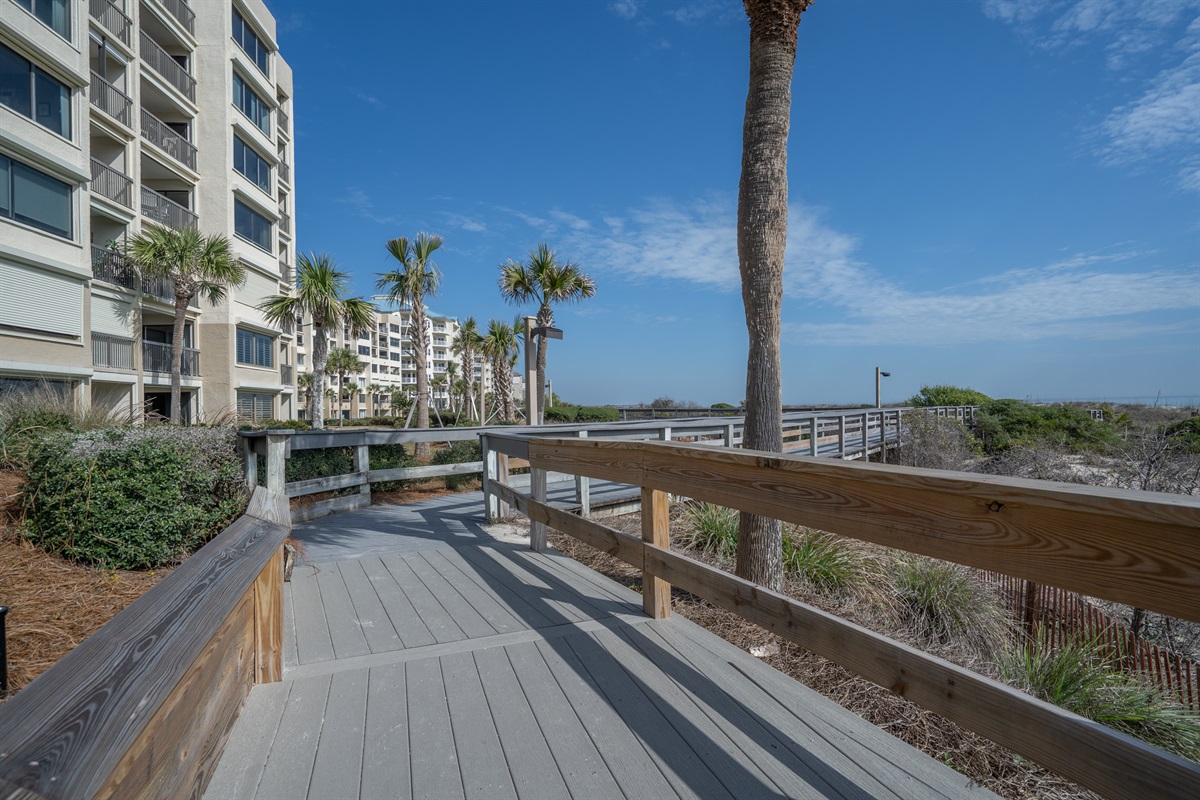 WALKWAY TO BEACH