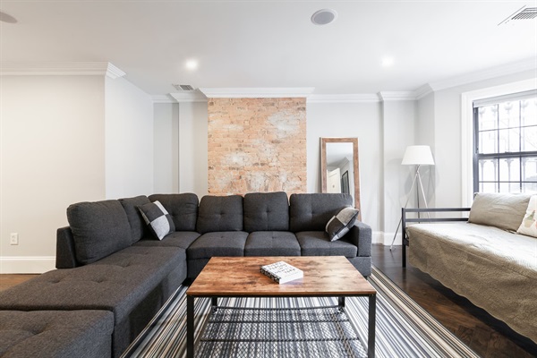 Lounge area with 55-inch TV.