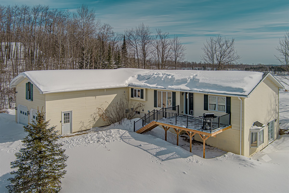 Come stay with us to enjoy all the best winter activities in the area!