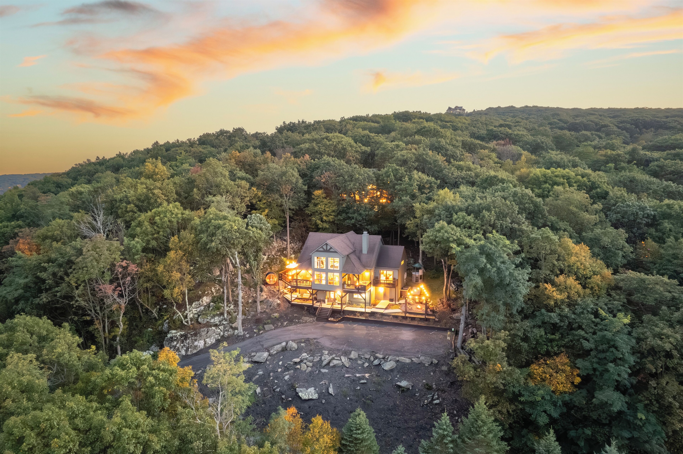 Aerial view of Crawfords Escape