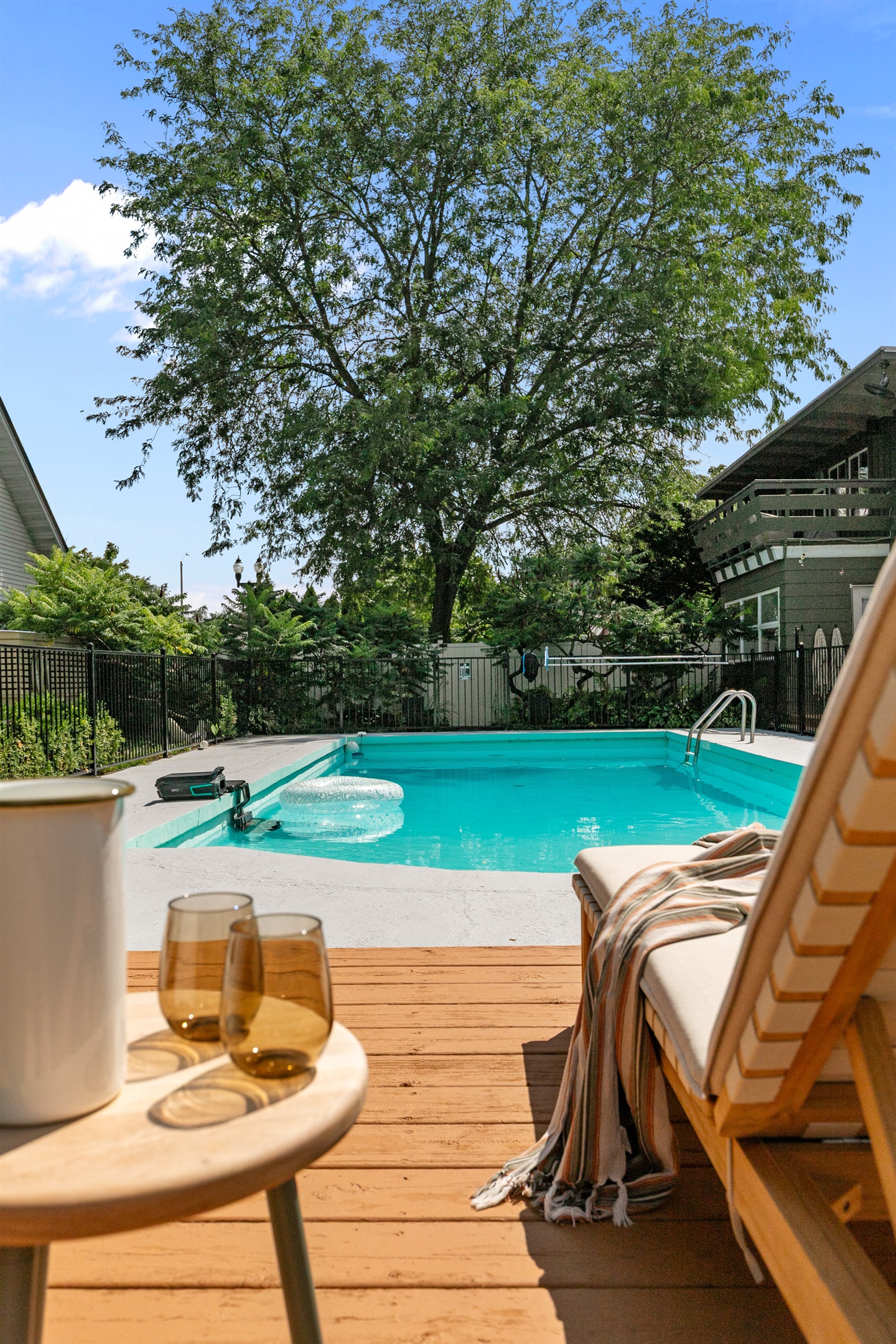 Nothing says relaxation quite like gazing into the clear, inviting water — a view that instantly sets the tone for your getaway.