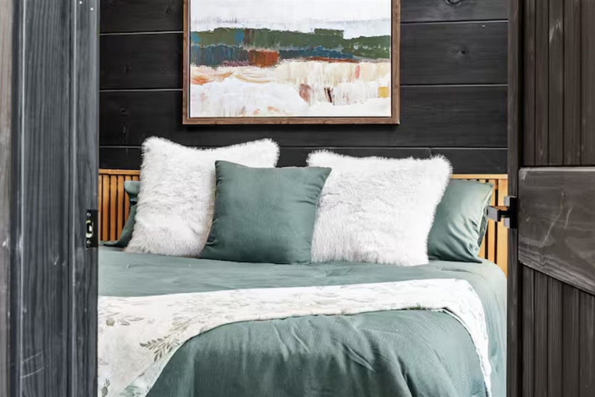 King Bed in the Master