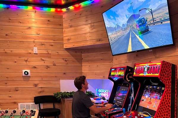 Floor 1 (Basement) - Game Room: Arcade