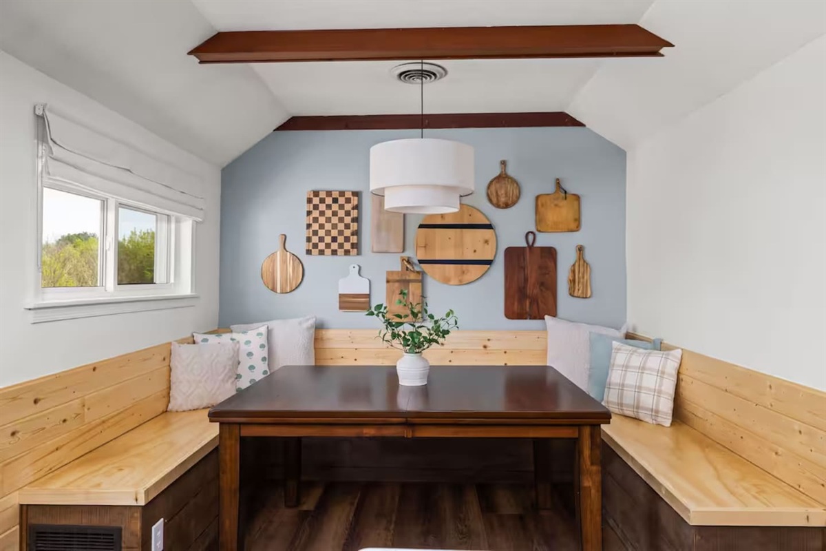 Private breakfast nook just for you!