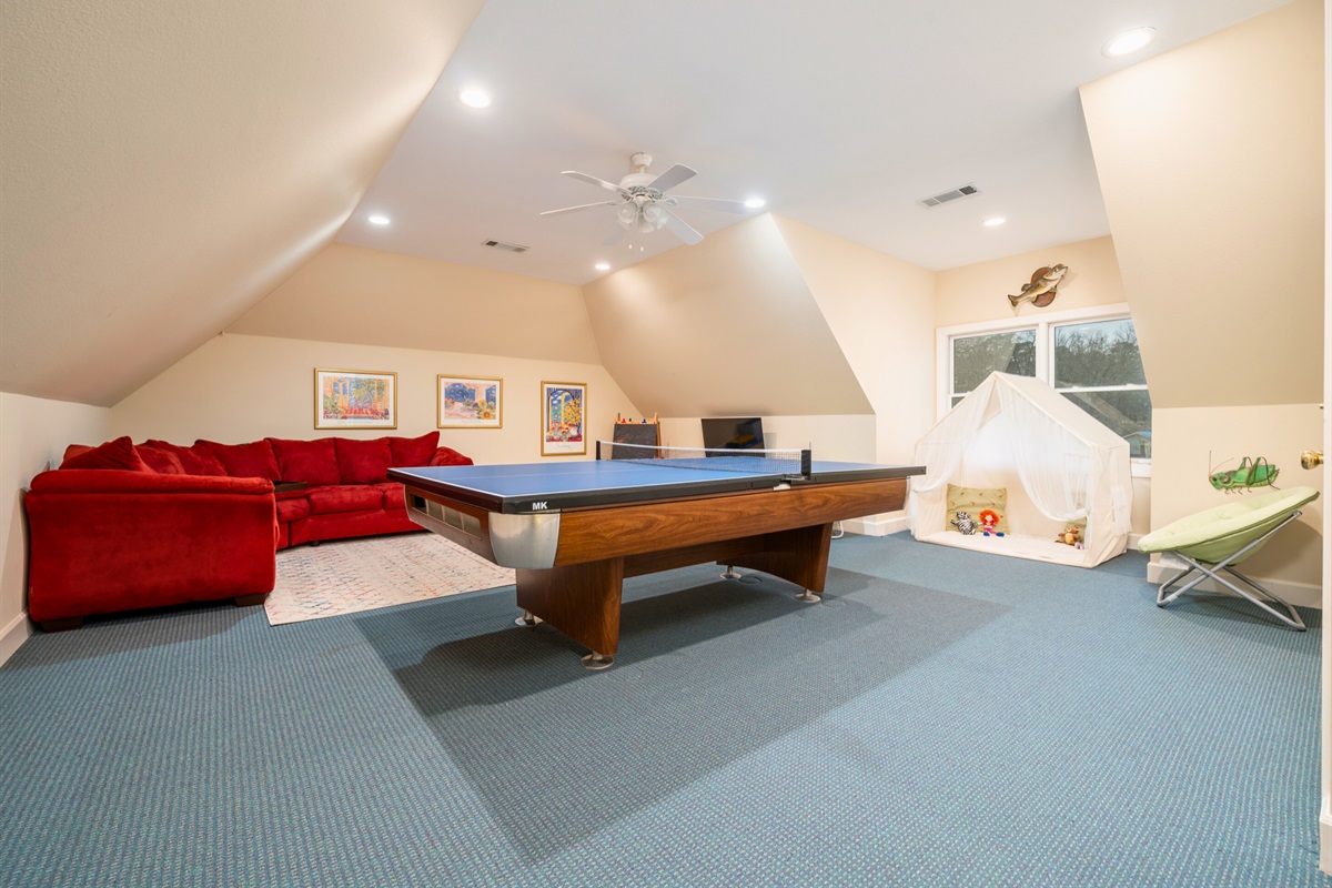 [Game Room] Perfect for the Little Ones, Teenagers, or Even Adults, the Game Room has Everything you'd Need for Indoor Entertainment!