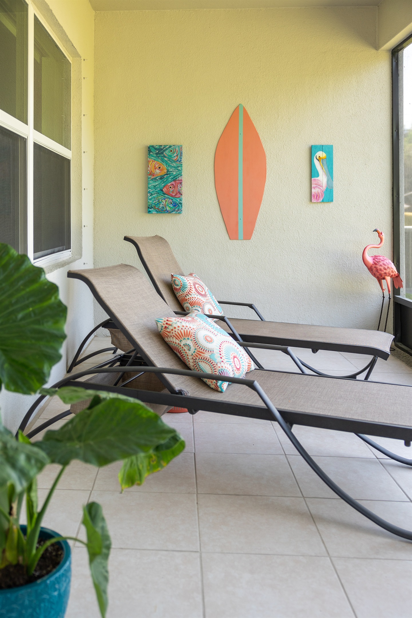 West facing lanai gets wonderful afternoon sun