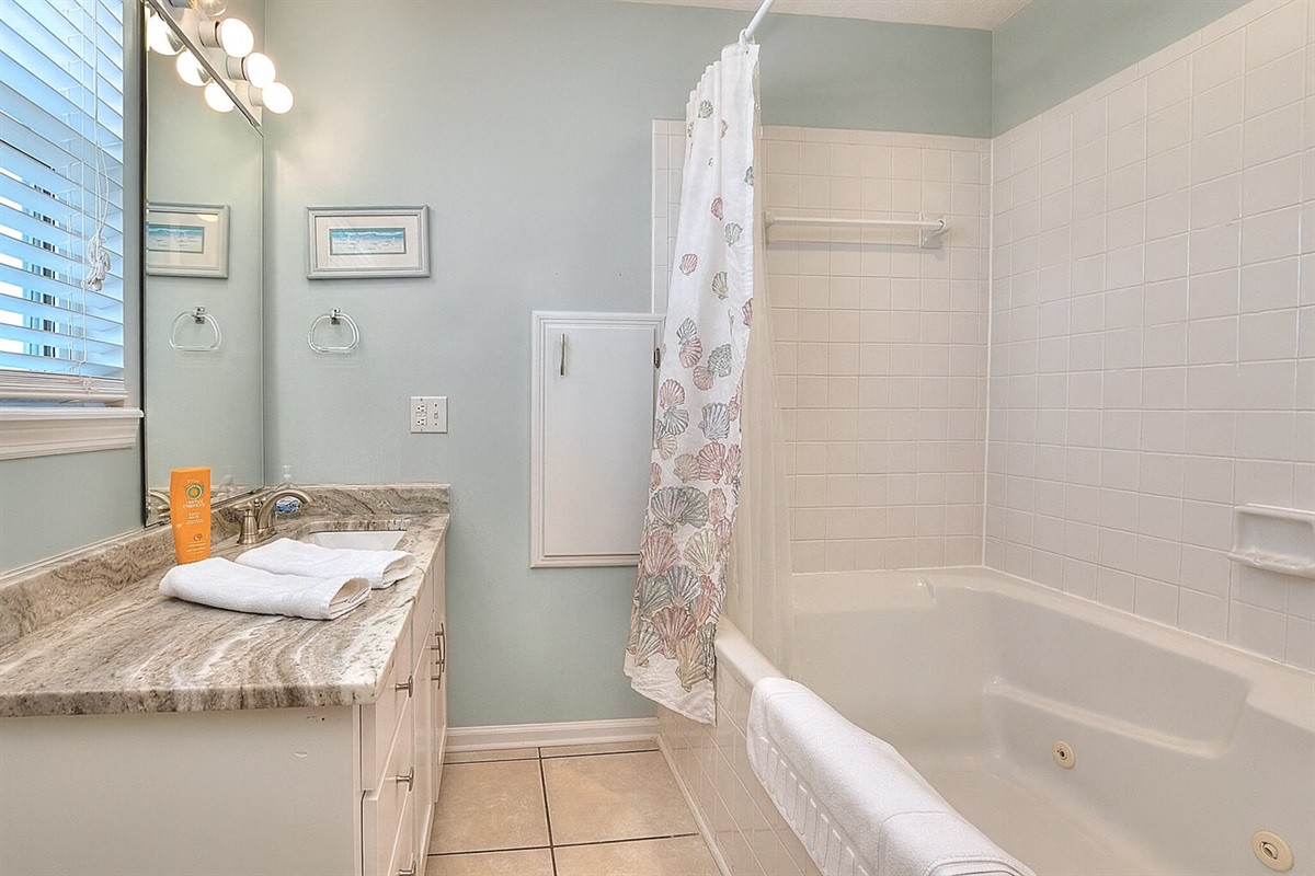 Bath for King Upstairs Bedroom