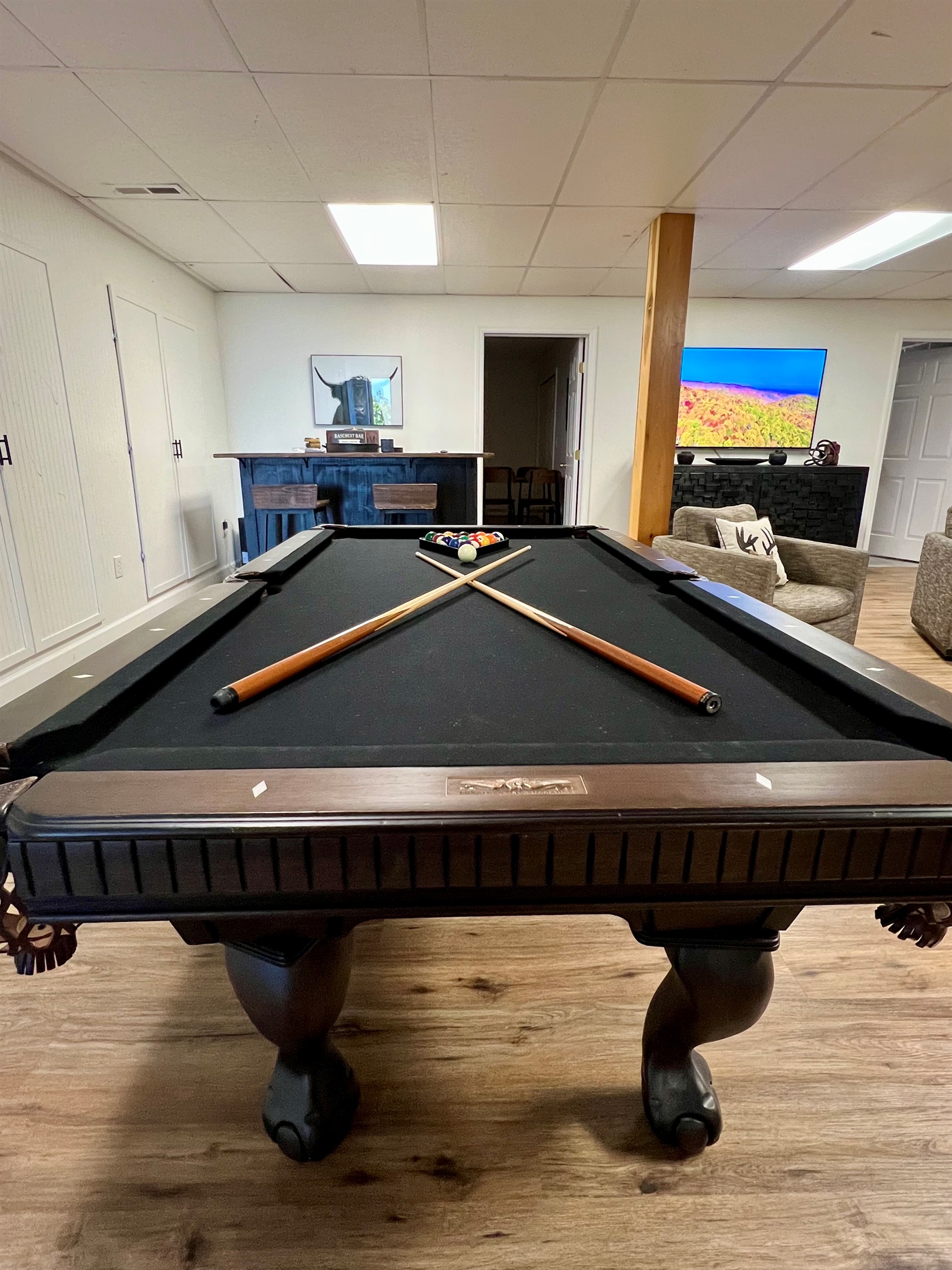 New pool table in lounge area