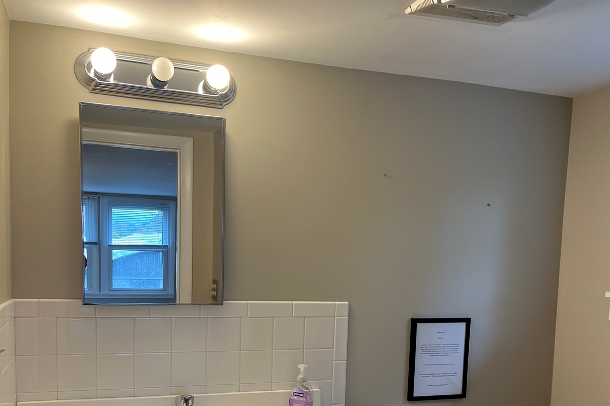 Queen #4 bath with shower, access from hall for bdrm #5