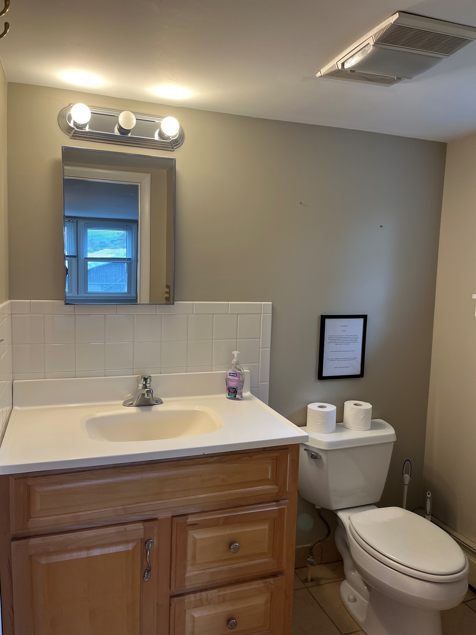 Queen #4 bath with shower, access from hall for bdrm #5