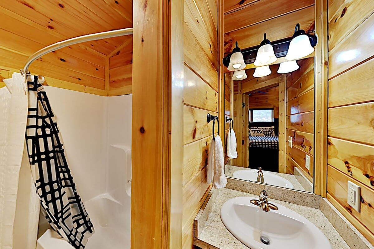 Full bathroom off one of the bedrooms.