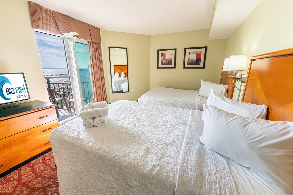 Beautiful Bedroom with Amazing Views 🌊☀️