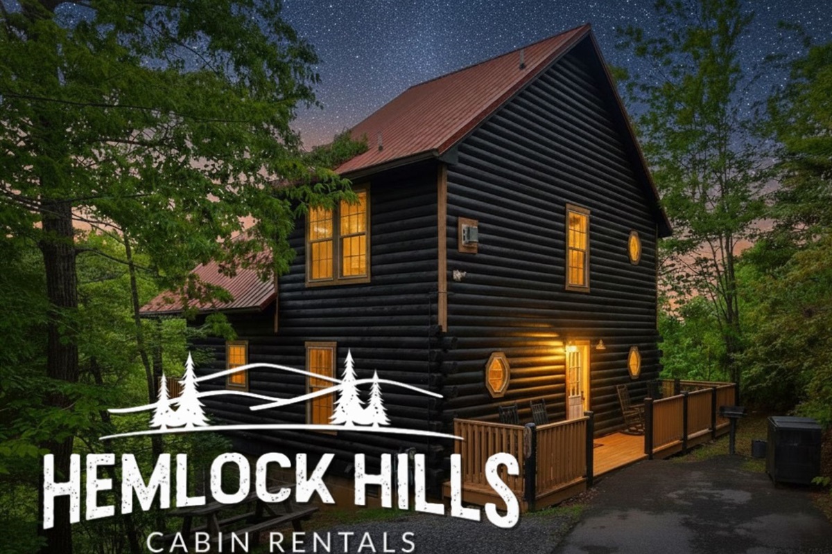 Pigeon Perch, 3 bedroom, 3 bathroom cabin by Hemlock Hills Cabin Rentals