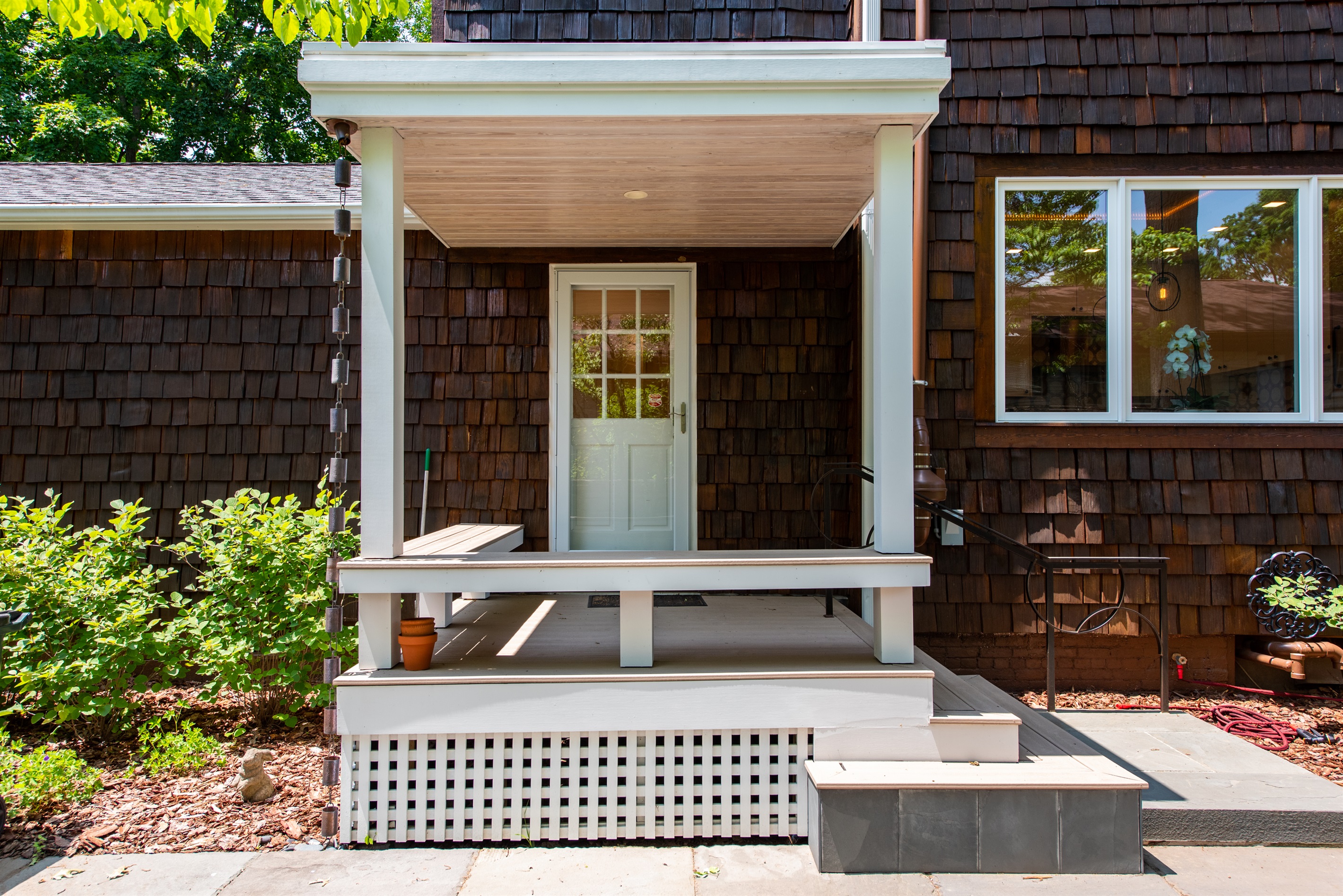 Stay at our historic Versailles home, near downtown & Triple Crown horse farms