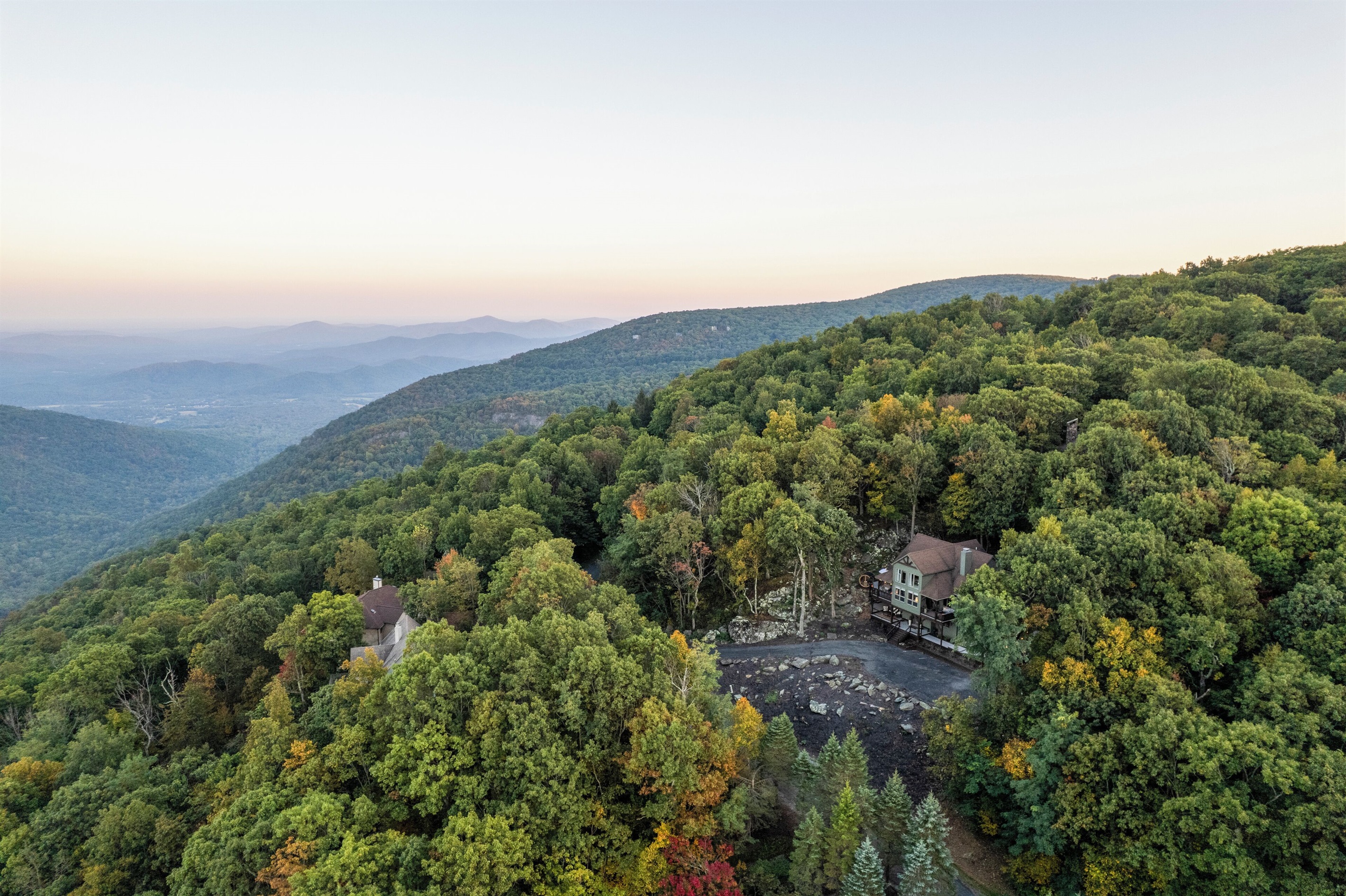 Aerial view of Crawfords Escape