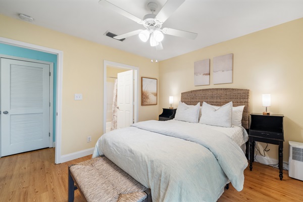 Sand Dunes Room (3rd Floor)