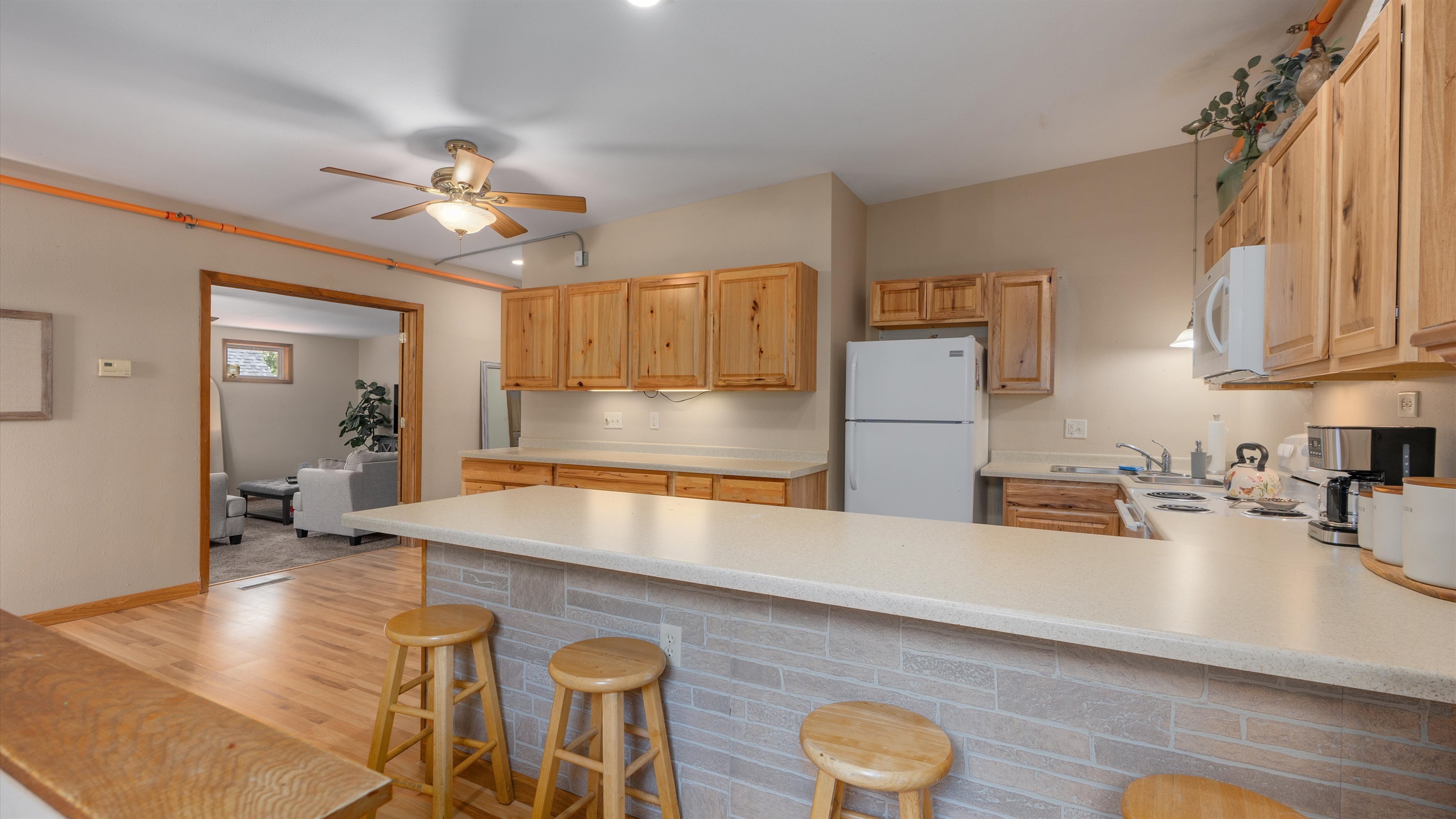 We offer spices, coffee, oil and other basic supplies to help you have a great kitchen experience. 