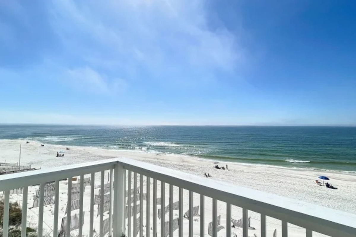 Step onto the master balcony and take in the gorgeous Gulf view that makes waking up easy.