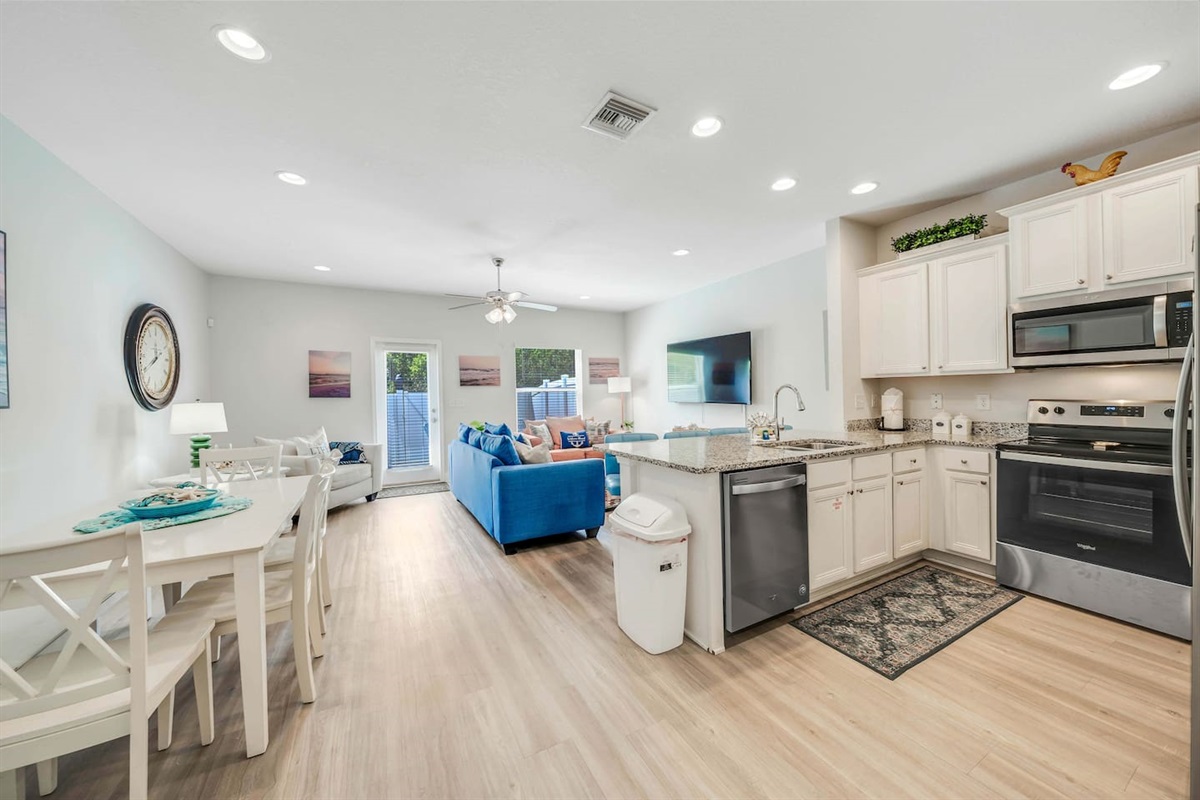 Rae of Sunshine | Photo 12