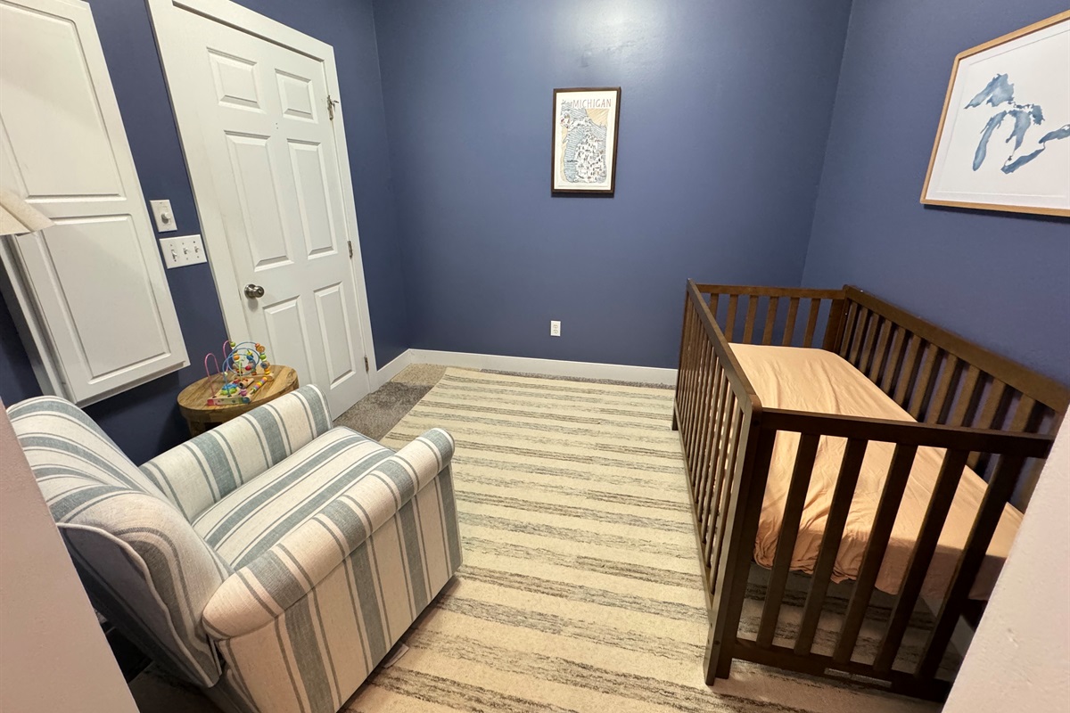 Tucked off the master bedroom, it’s the perfect setup for new parents to relax and stay close - complete with crib, rocking chair, sound machine & baby monitor.