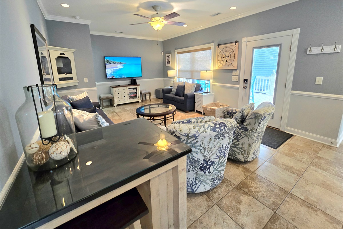 Additional bar seating for 2