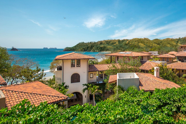 Steps from the Beach | 2BR Flat in Las Catalinas