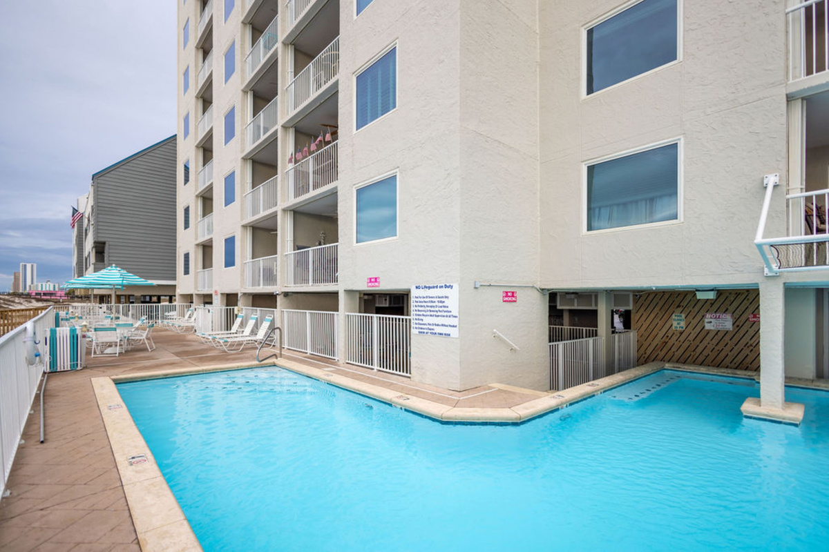 Onsite saltwater pool