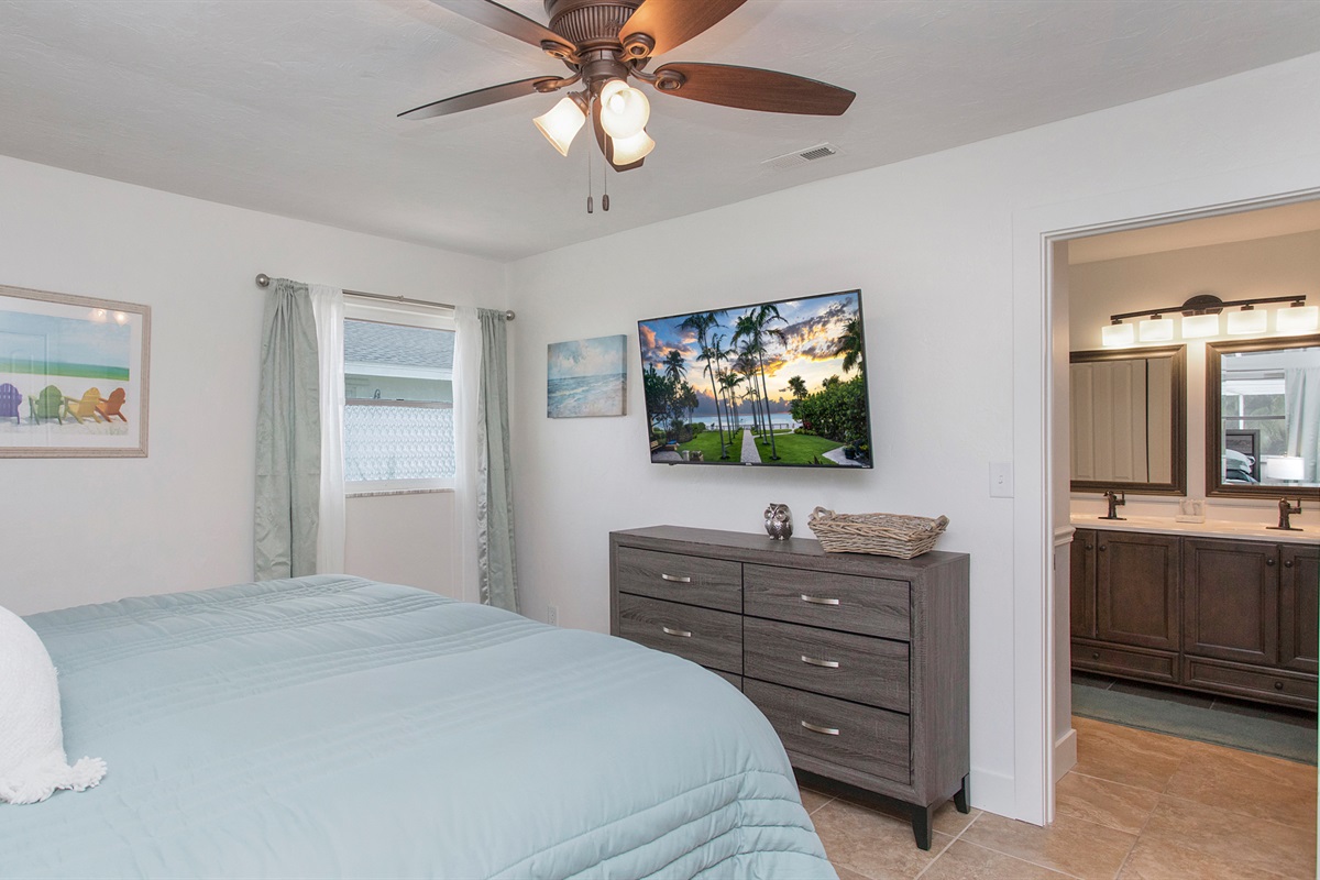 Master Bedroom Flat Screen TV